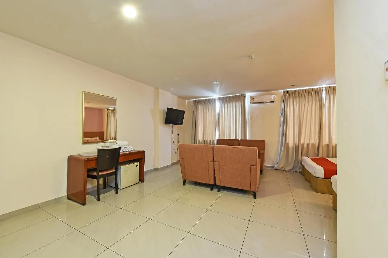 Townhouse Oak Hotel Mrc Melaka Raya